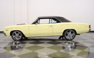 Chevrolet-Chevelle-1967-Butternut-Yellow-Black-6