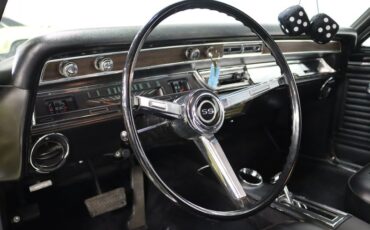 Chevrolet-Chevelle-1967-Butternut-Yellow-Black-9