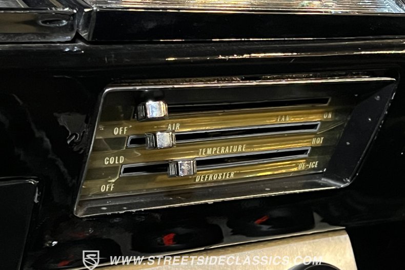 Chevrolet-Chevelle-1967-Butternut-Yellow-Gold-21