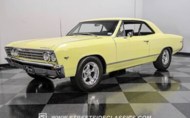 Chevrolet-Chevelle-1967-Butternut-Yellow-Gold-25