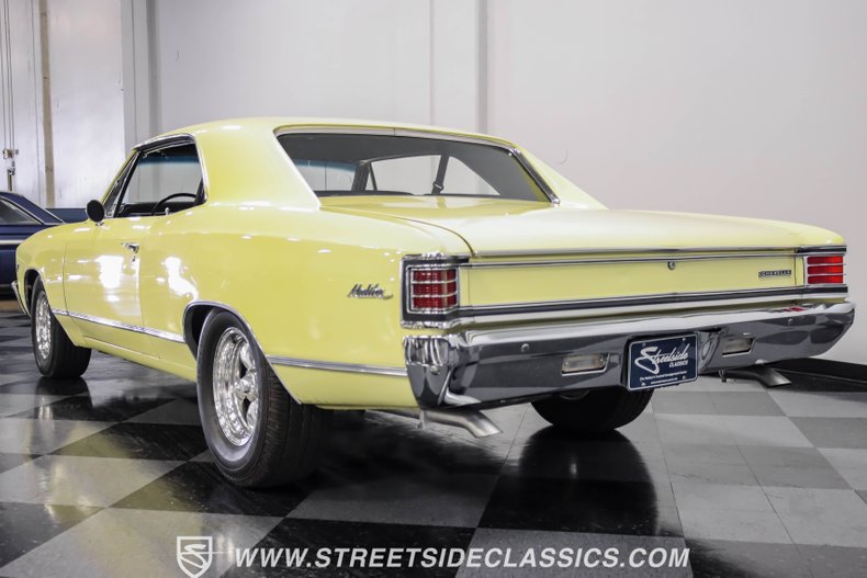 Chevrolet-Chevelle-1967-Butternut-Yellow-Gold-29