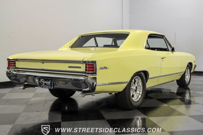 Chevrolet-Chevelle-1967-Butternut-Yellow-Gold-31