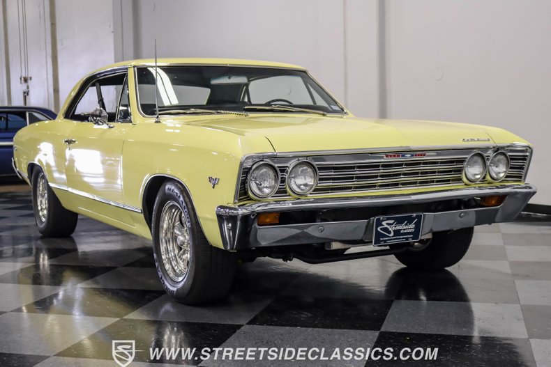 Chevrolet-Chevelle-1967-Butternut-Yellow-Gold-36