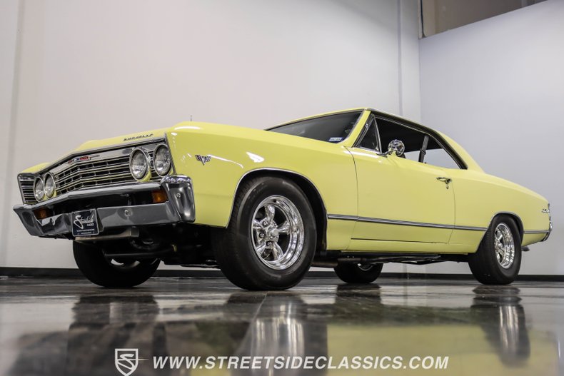 Chevrolet-Chevelle-1967-Butternut-Yellow-Gold-41