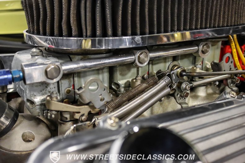 Chevrolet-Chevelle-1967-Butternut-Yellow-Gold-5