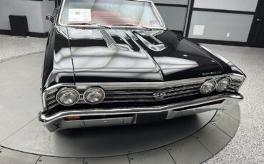 Chevrolet-Chevelle-1967-Convertible-2