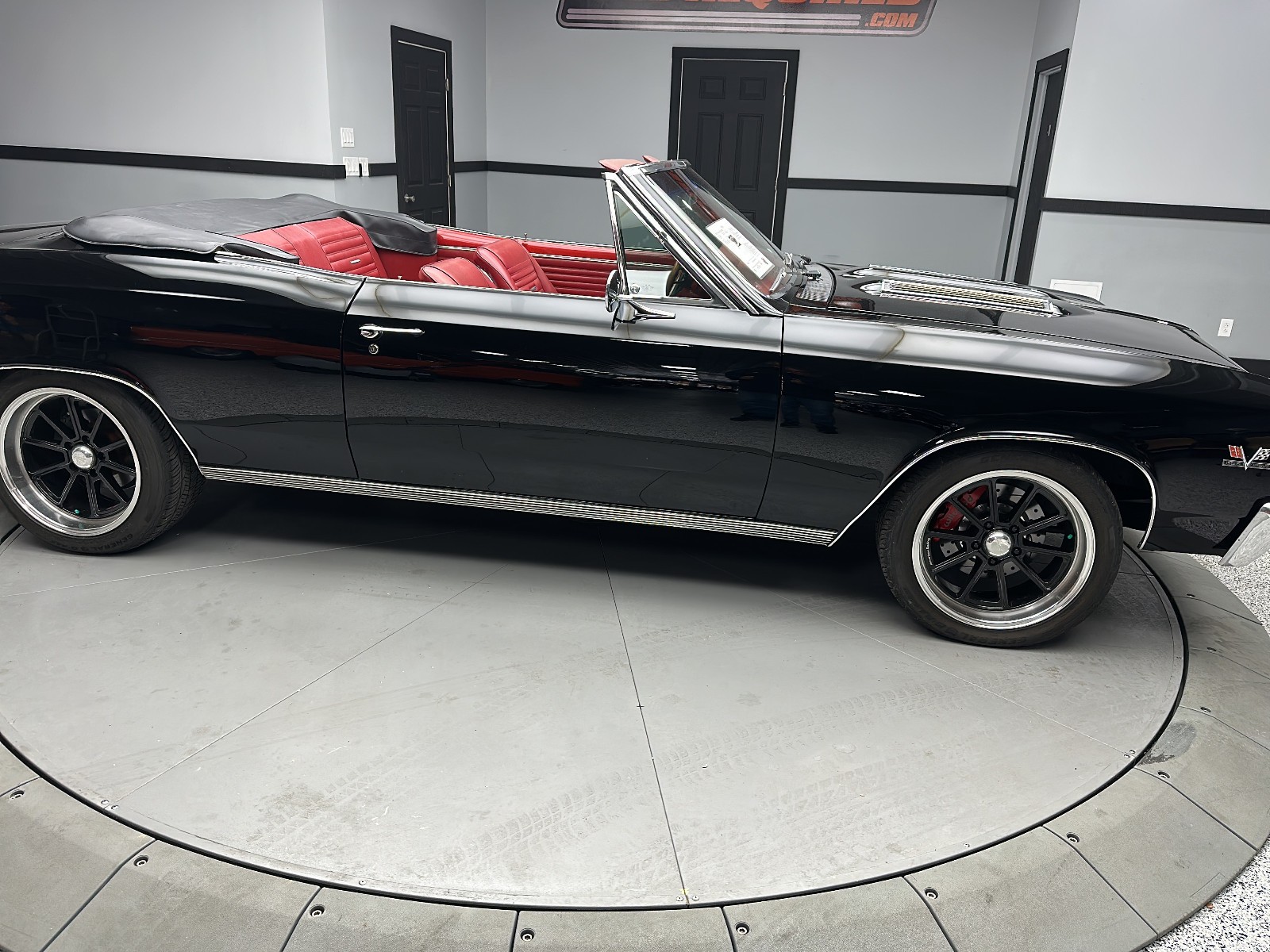 Chevrolet-Chevelle-1967-Convertible-4