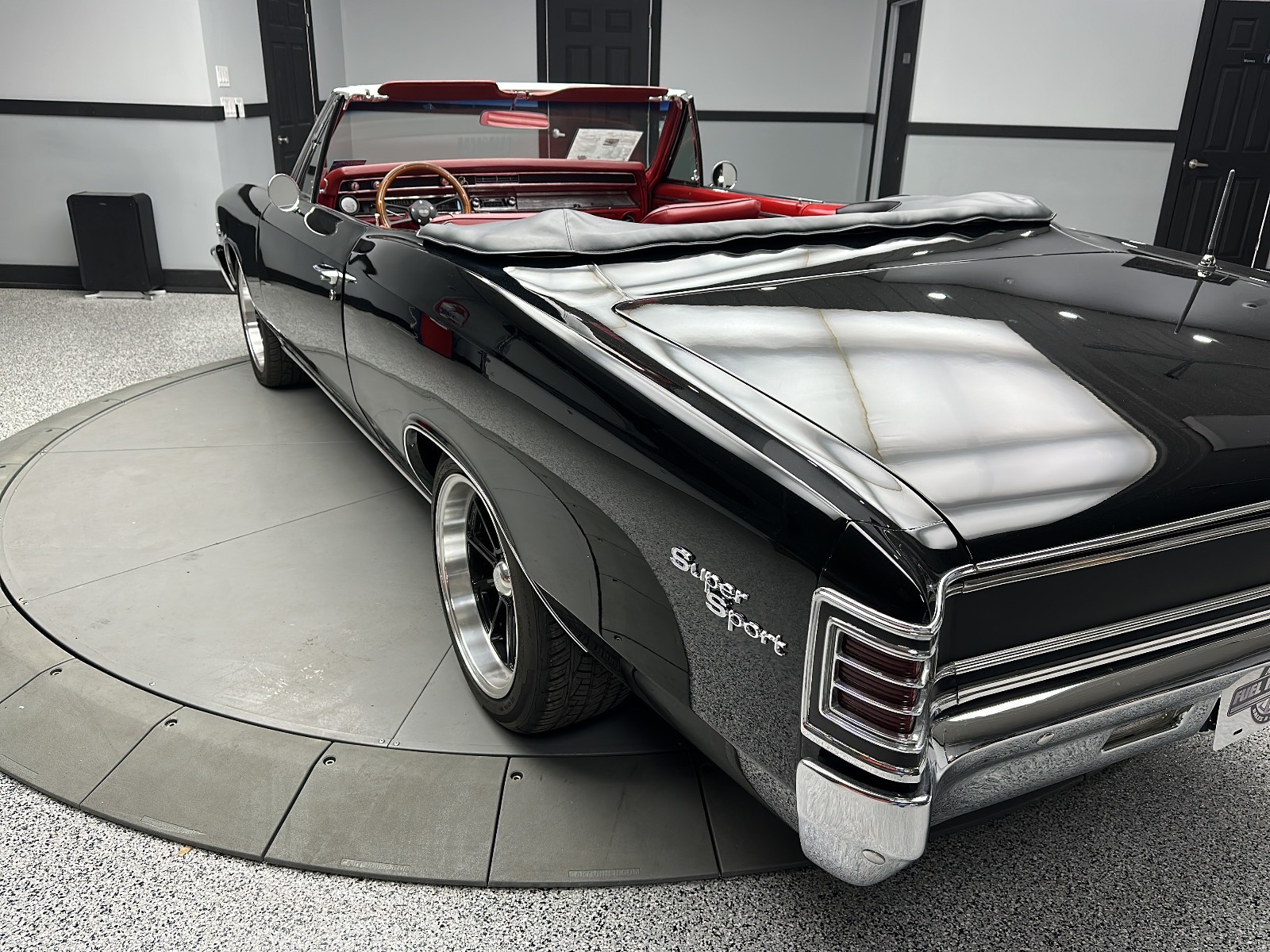 Chevrolet-Chevelle-1967-Convertible-8