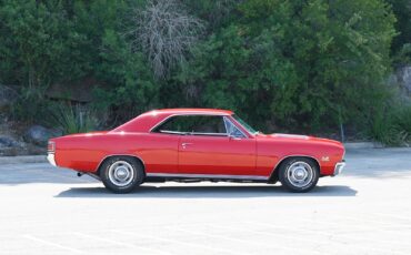 Chevrolet-Chevelle-1967-Coupe-10