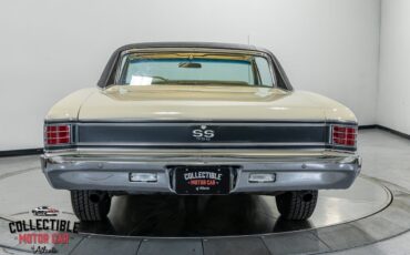 Chevrolet-Chevelle-1967-Coupe-14