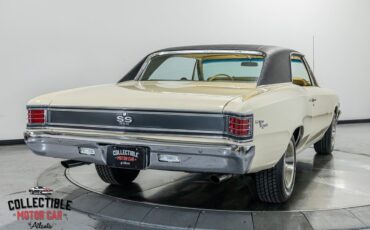 Chevrolet-Chevelle-1967-Coupe-15