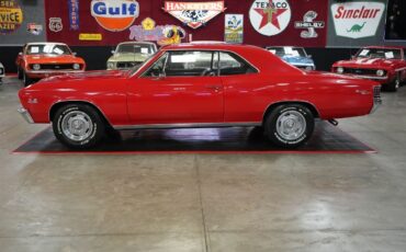 Chevrolet-Chevelle-1967-Coupe-2
