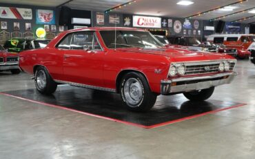 Chevrolet-Chevelle-1967-Coupe-24