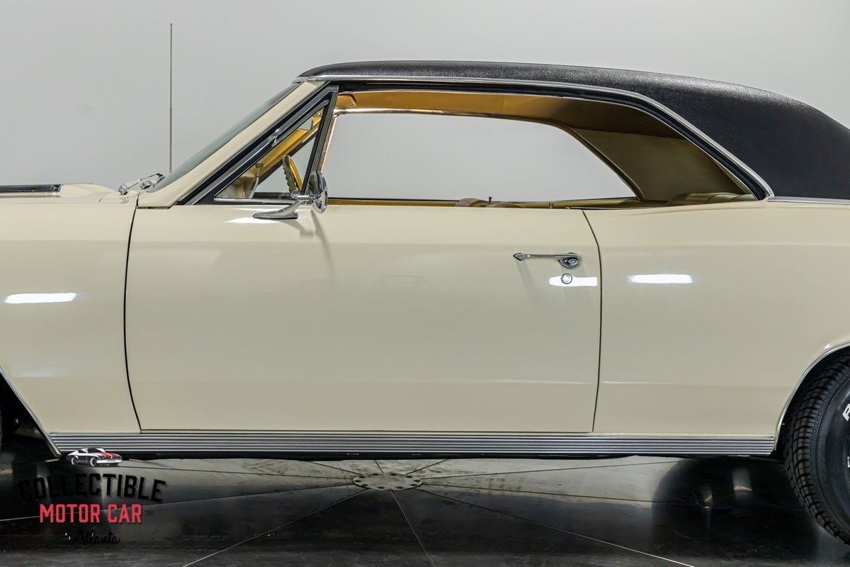 Chevrolet-Chevelle-1967-Coupe-32