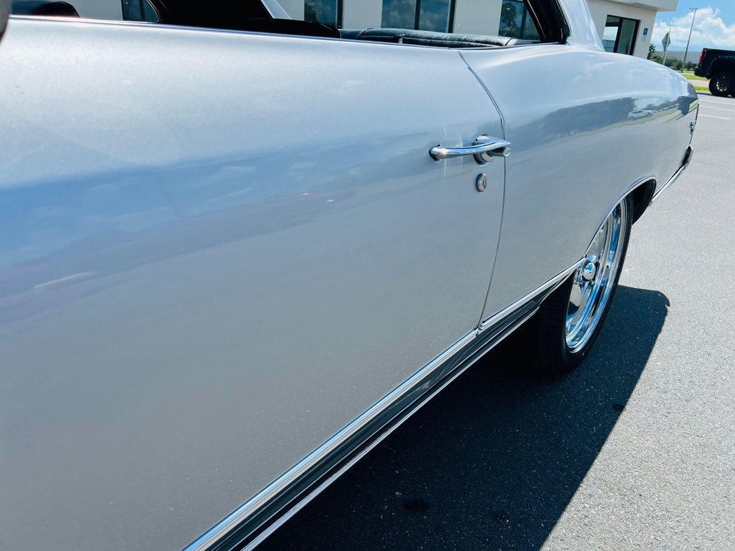 Chevrolet-Chevelle-1967-Coupe-38