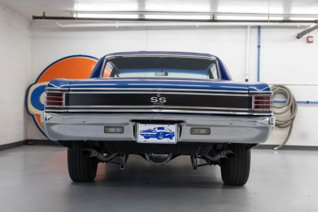Chevrolet-Chevelle-1967-Coupe-39