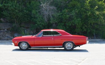 Chevrolet-Chevelle-1967-Coupe-4
