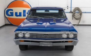Chevrolet-Chevelle-1967-Coupe-4