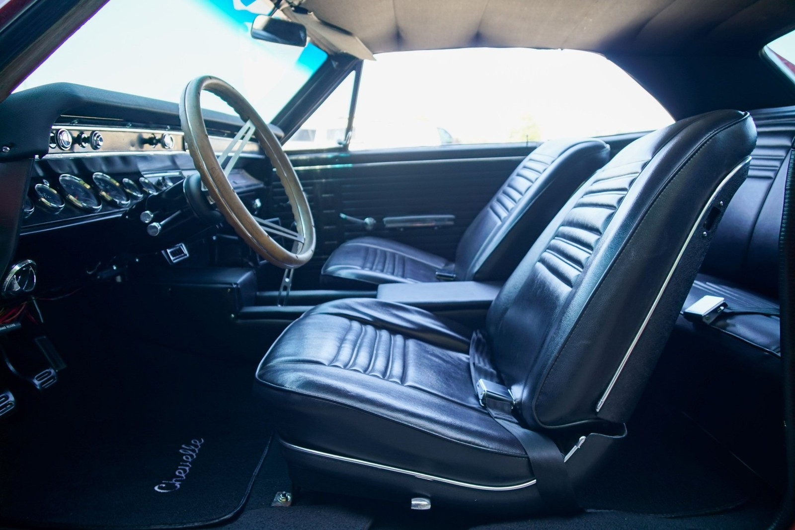Chevrolet-Chevelle-1967-Coupe-5