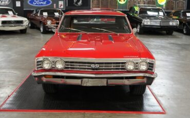 Chevrolet-Chevelle-1967-Coupe-8
