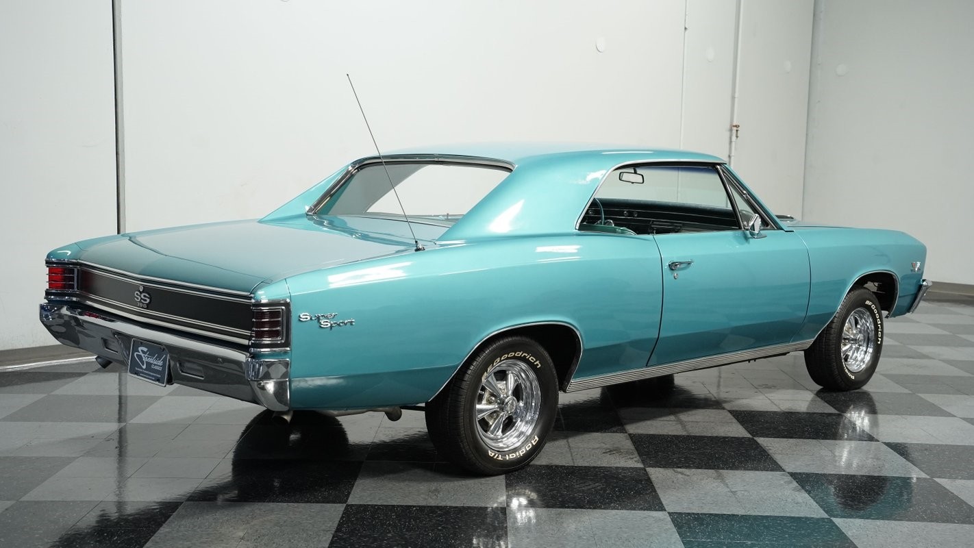 Chevrolet-Chevelle-1967-Hardtop-10