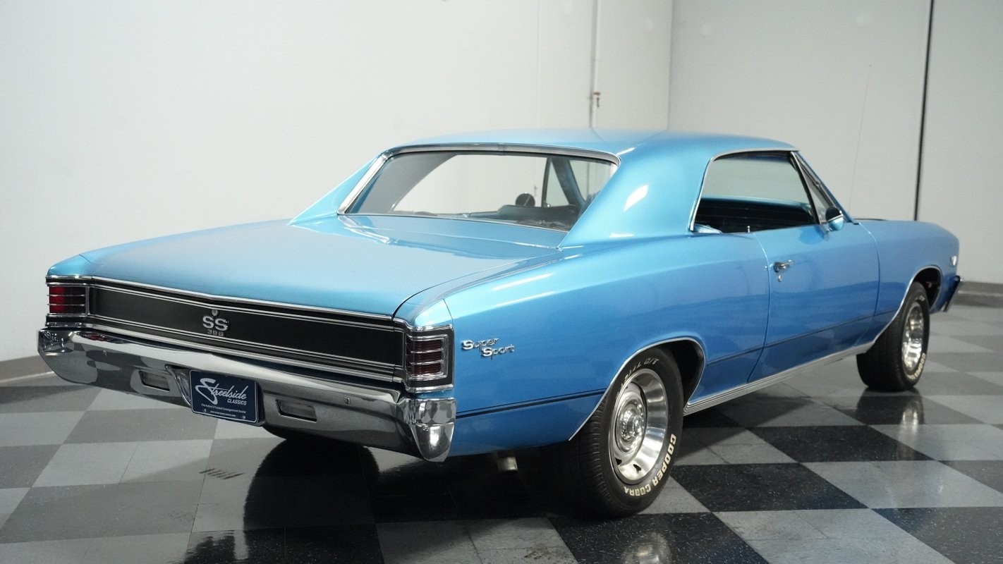 Chevrolet-Chevelle-1967-Hardtop-10