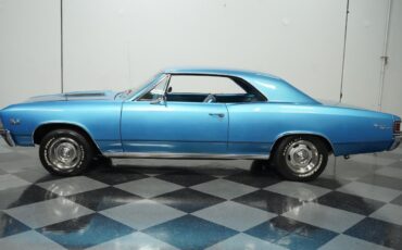 Chevrolet-Chevelle-1967-Hardtop-2