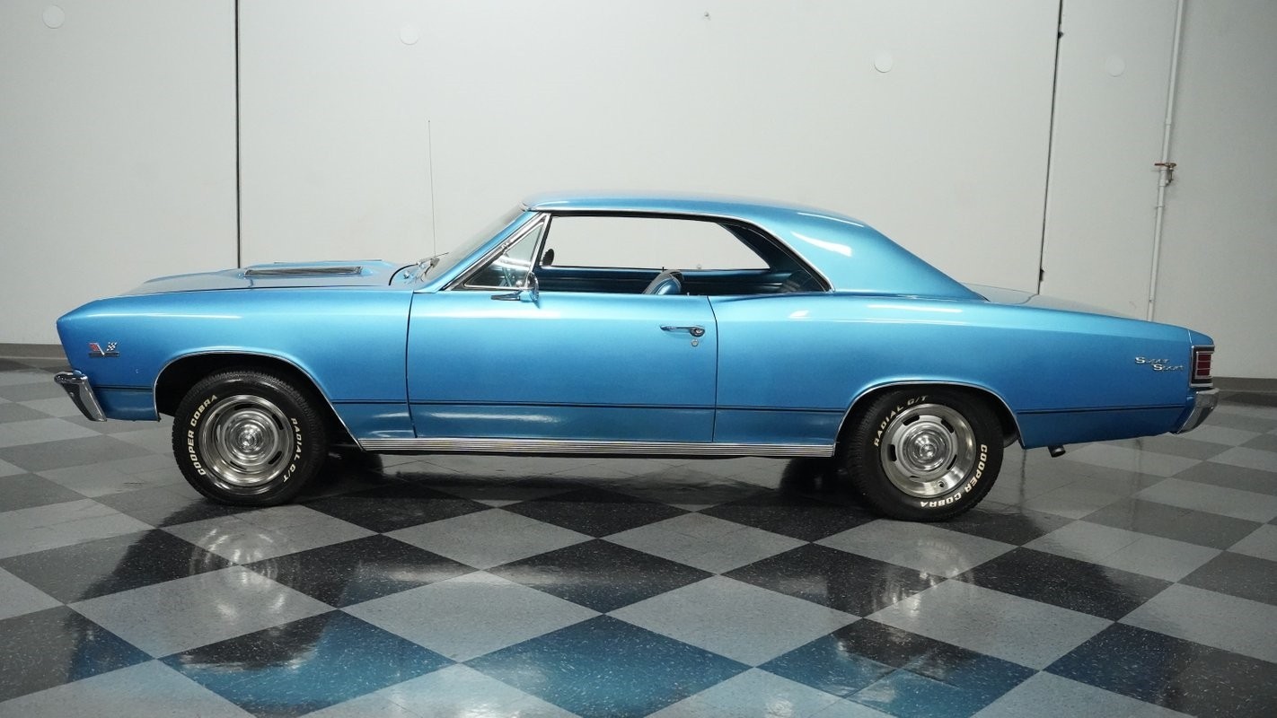 Chevrolet-Chevelle-1967-Hardtop-2