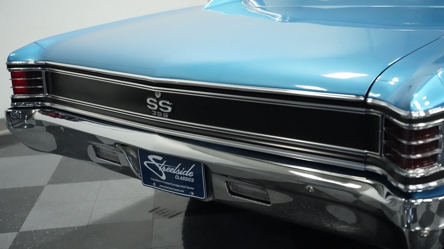 Chevrolet-Chevelle-1967-Hardtop-23
