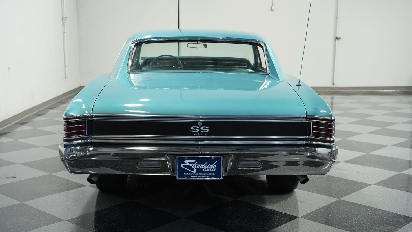 Chevrolet-Chevelle-1967-Hardtop-8