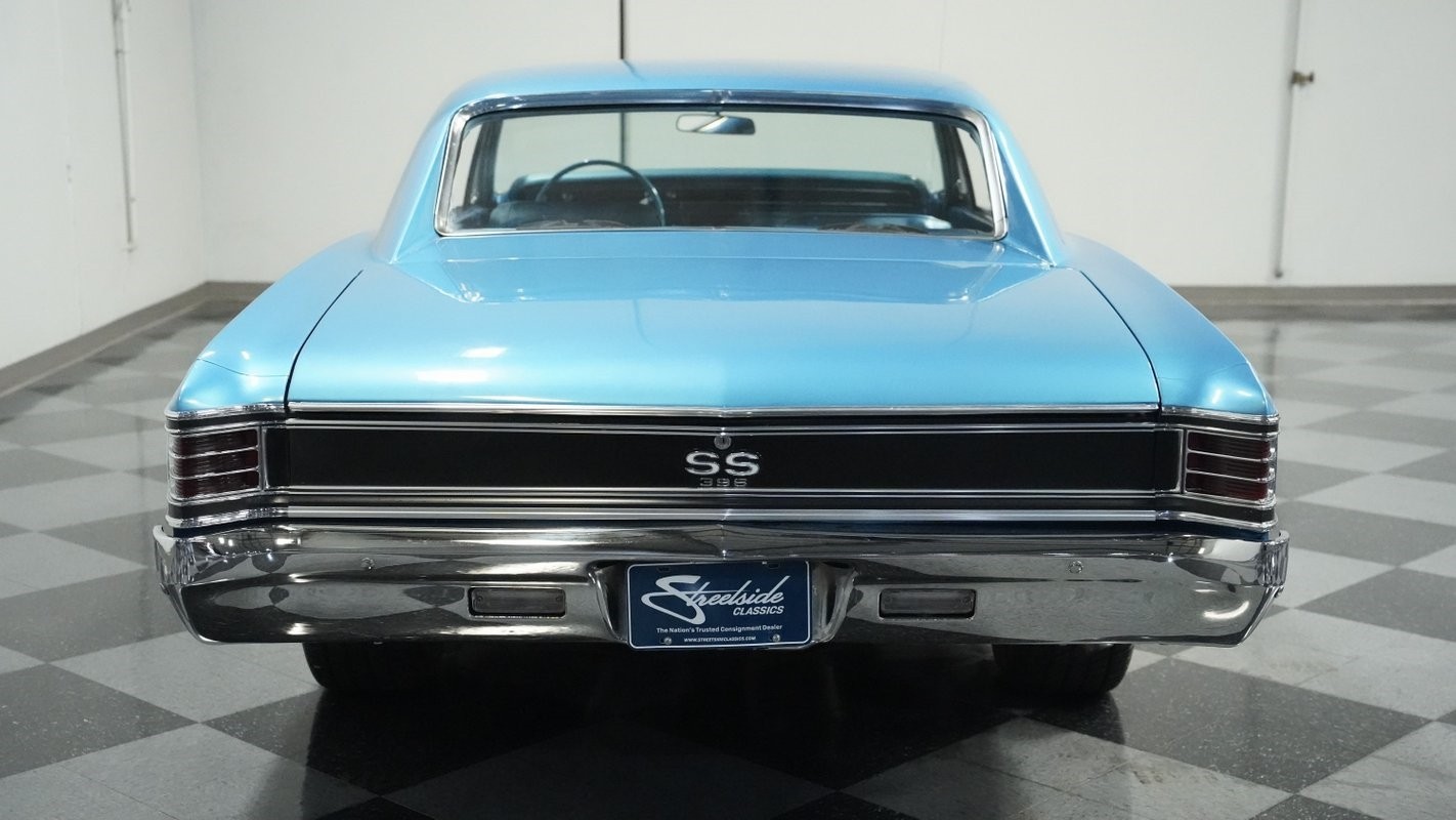 Chevrolet-Chevelle-1967-Hardtop-9