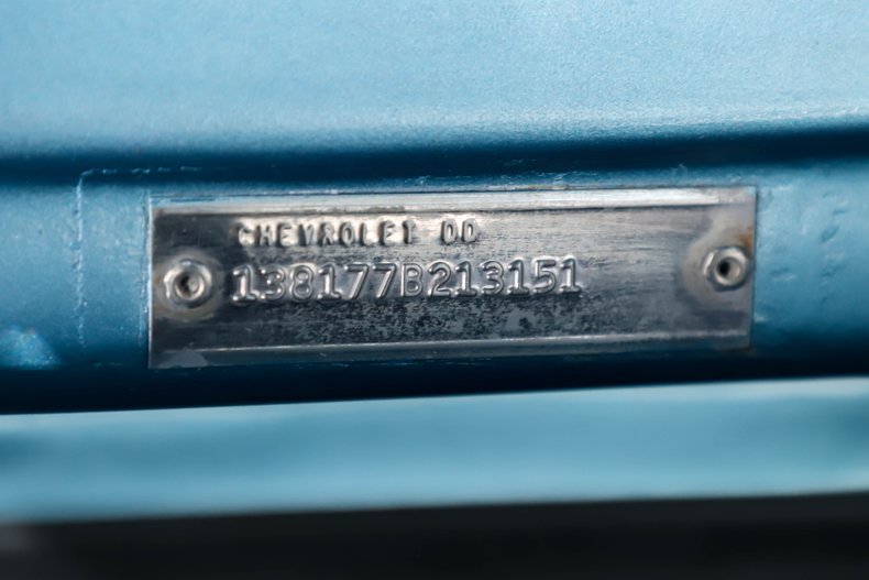 Chevrolet-Chevelle-1967-Nantucket-blue-Black-11