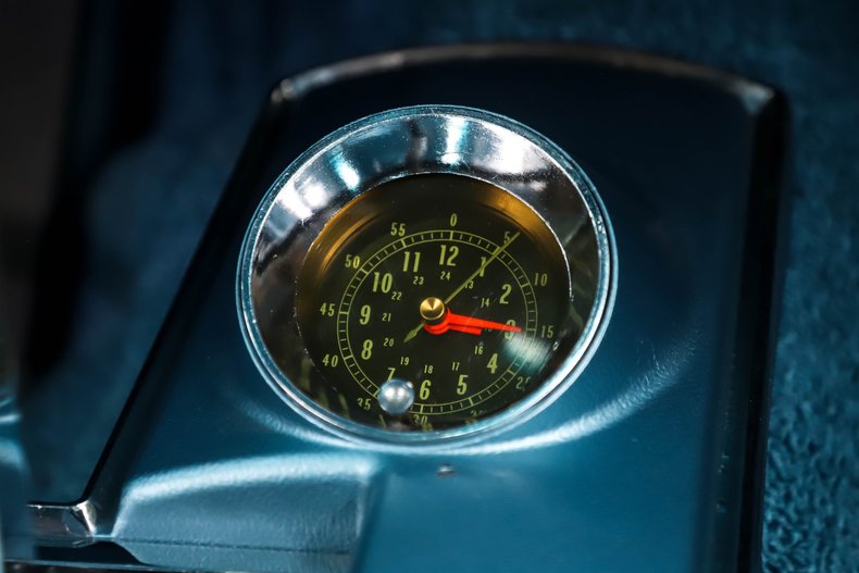 Chevrolet-Chevelle-1967-Nantucket-blue-Black-14