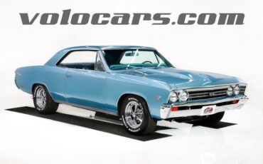 Chevrolet-Chevelle-1967-Nantucket-blue-Black-25