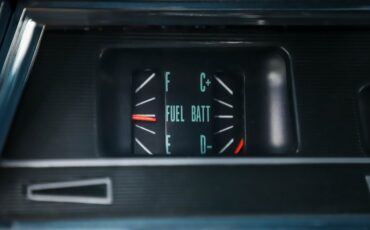 Chevrolet-Chevelle-1967-Nantucket-blue-Black-32