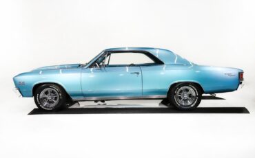 Chevrolet-Chevelle-1967-Nantucket-blue-Black-45