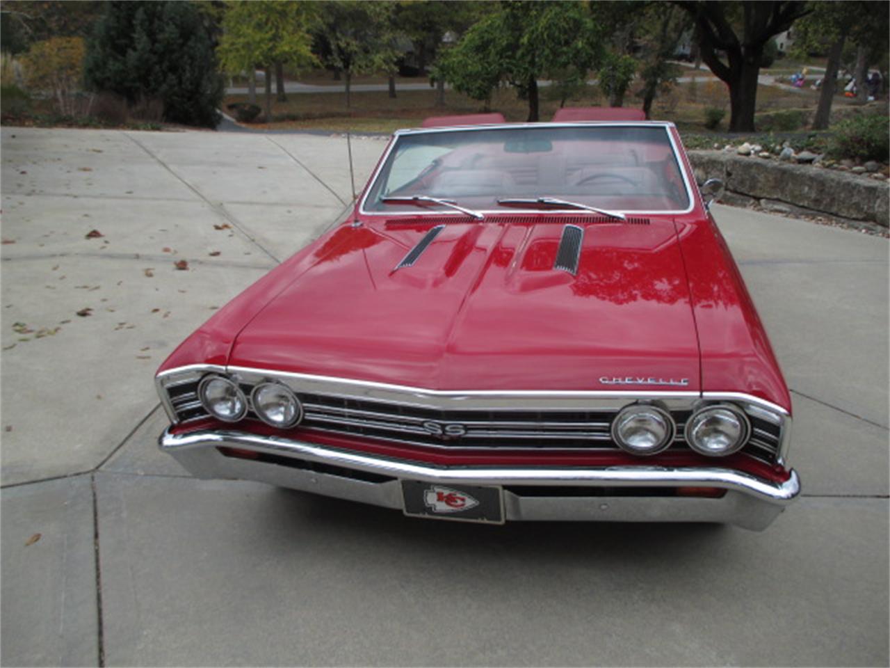 Chevrolet-Chevelle-1967-Red-Red-4