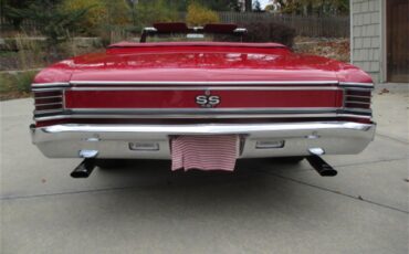 Chevrolet-Chevelle-1967-Red-Red-8