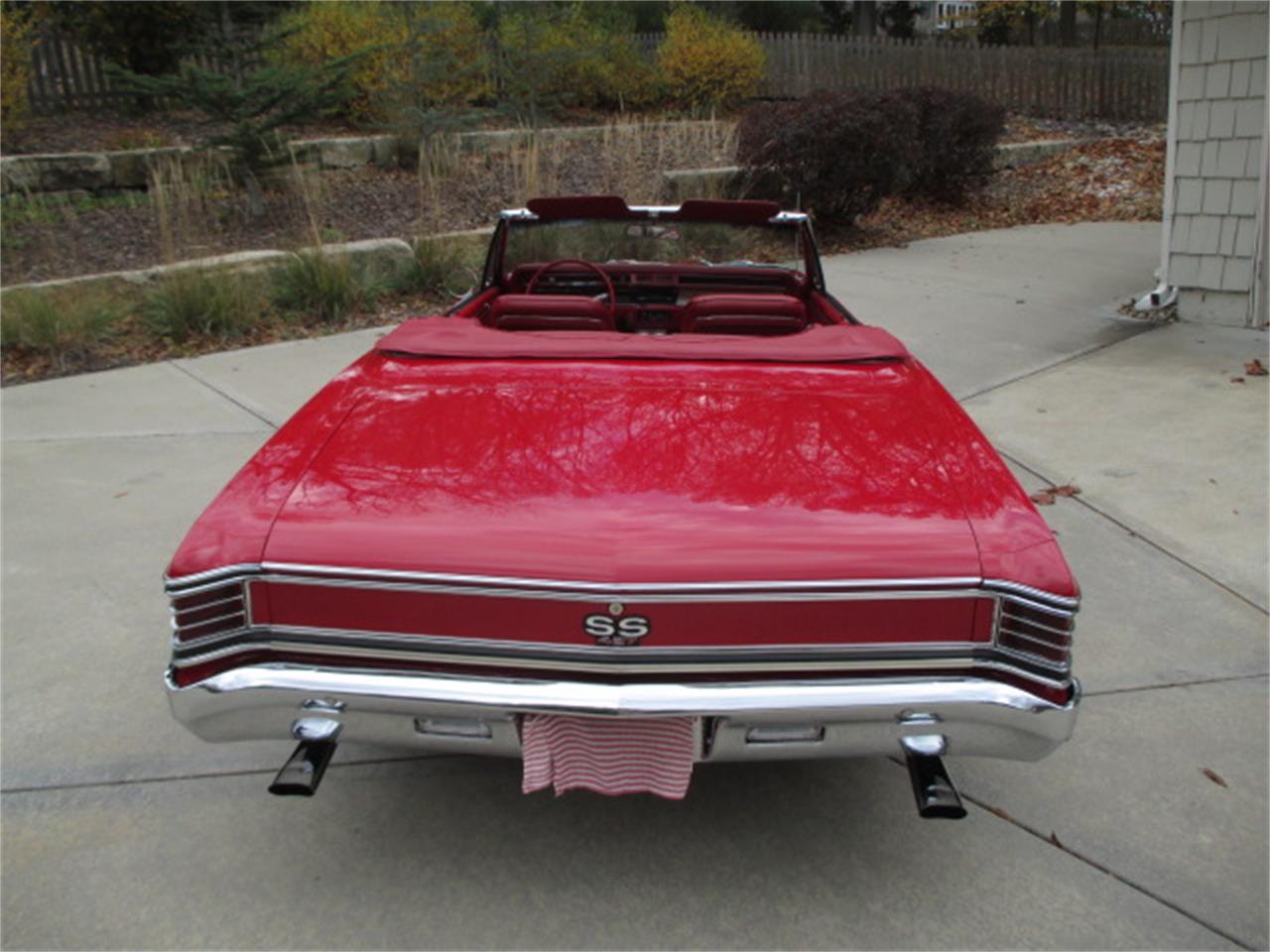 Chevrolet-Chevelle-1967-Red-Red-9