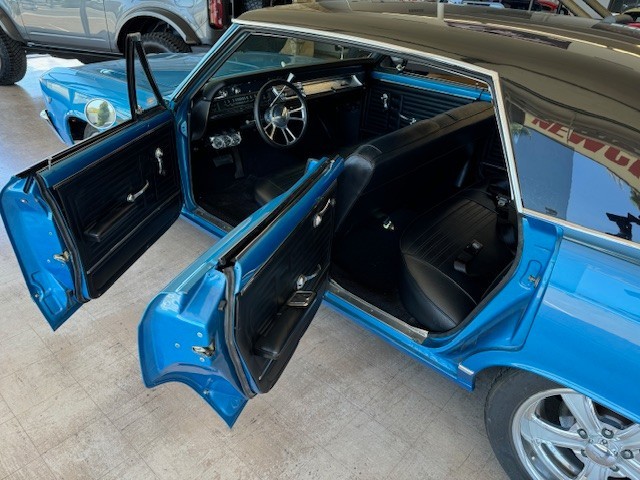 Chevrolet-Chevelle-1967-Sedan-1