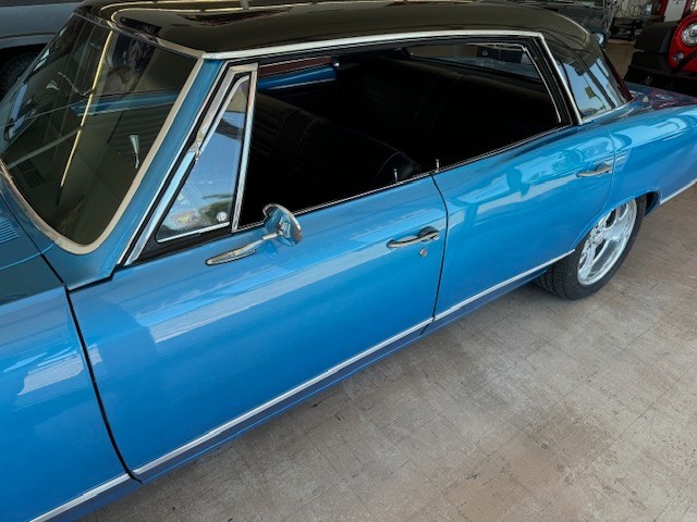 Chevrolet-Chevelle-1967-Sedan-3