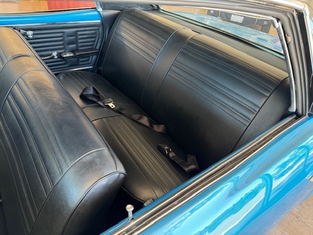 Chevrolet-Chevelle-1967-Sedan-9