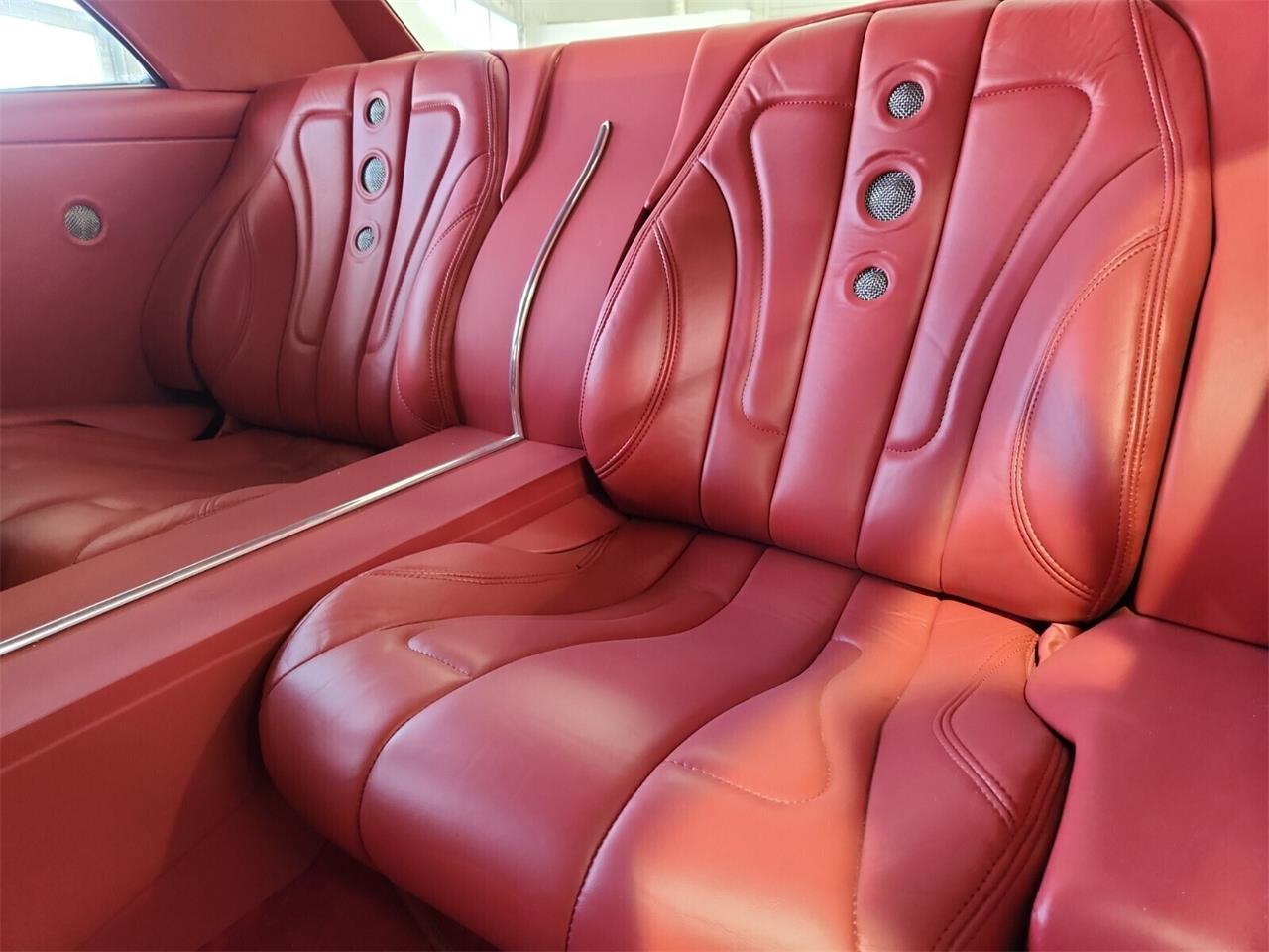 Chevrolet-Chevelle-1967-WHITE-RED-11