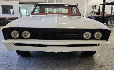 Chevrolet-Chevelle-1967-WHITE-RED-6