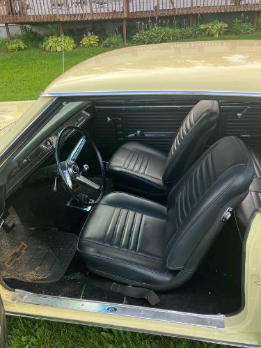 Chevrolet-Chevelle-1967-Yellow-16