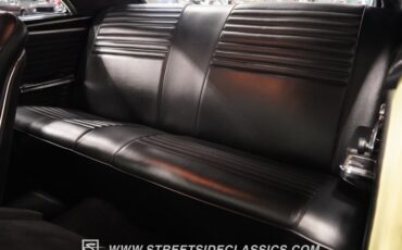 Chevrolet-Chevelle-1967-Yellow-Black-44