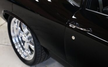 Chevrolet-Chevelle-1968-Black-Black-Deluxe-1