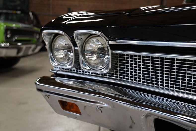 Chevrolet-Chevelle-1968-Black-Black-Deluxe-11