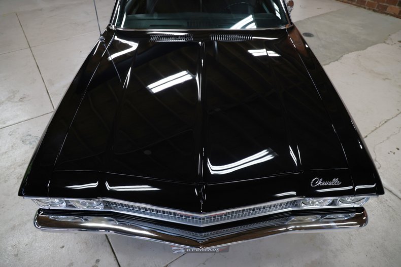 Chevrolet-Chevelle-1968-Black-Black-Deluxe-16