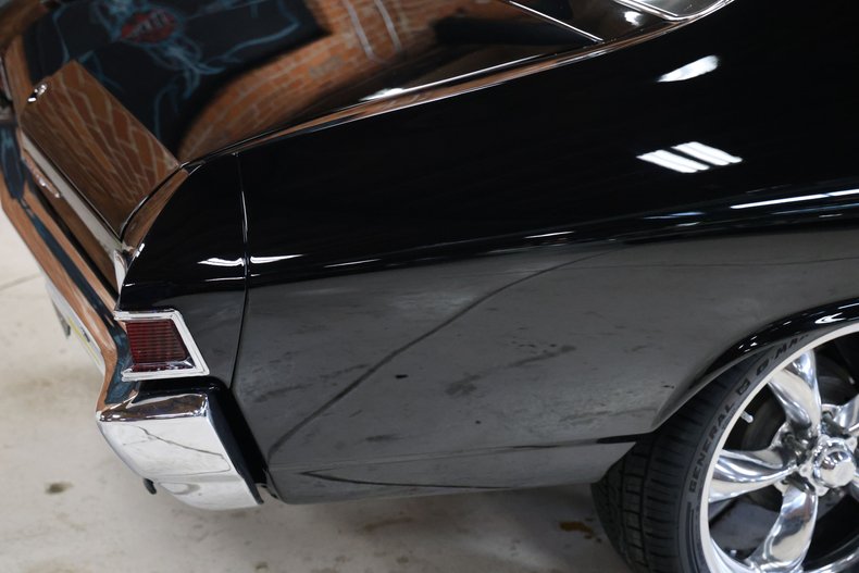 Chevrolet-Chevelle-1968-Black-Black-Deluxe-28